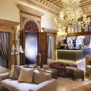 Arcadia Boutique Venecia